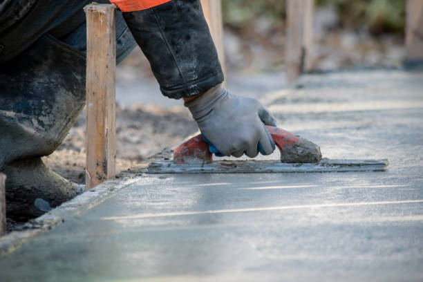 Best Concrete Slab Installation  in Montezuma, IA